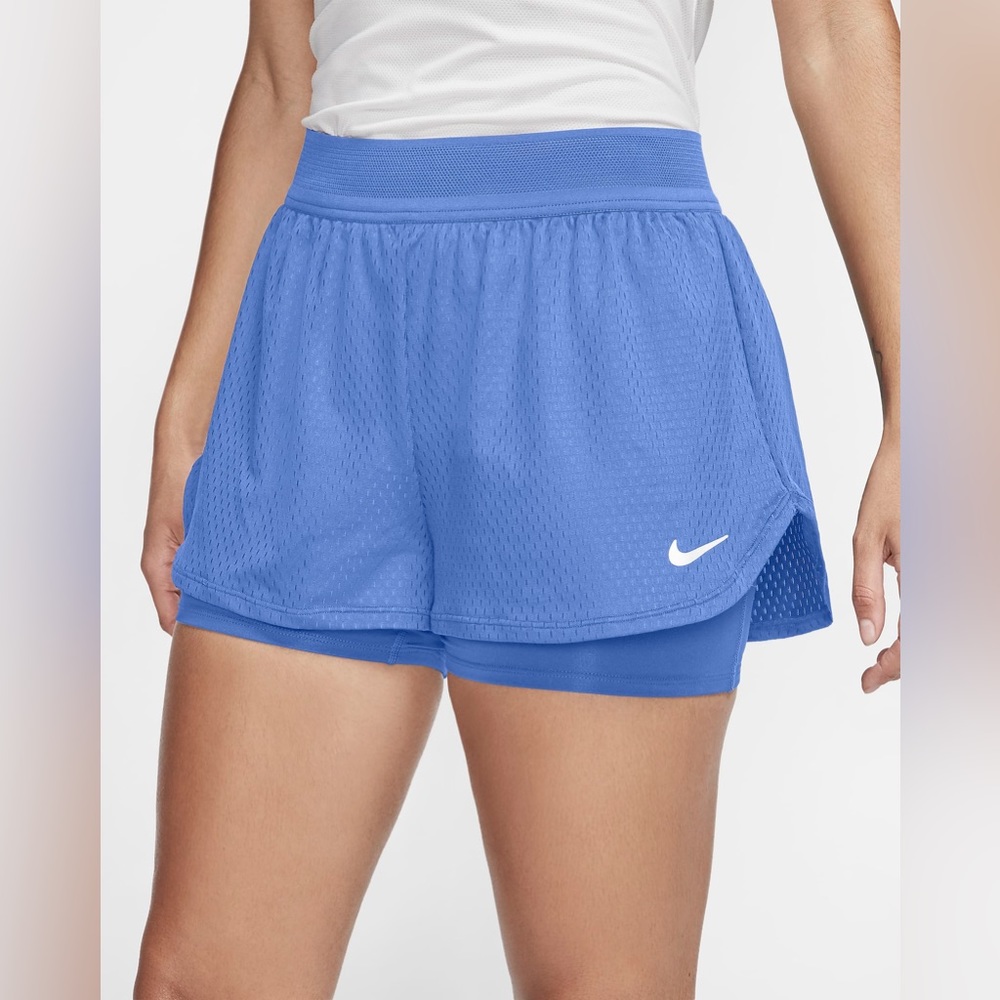 NikeCourt Flex Women’s tennis shorts - medium - NWT